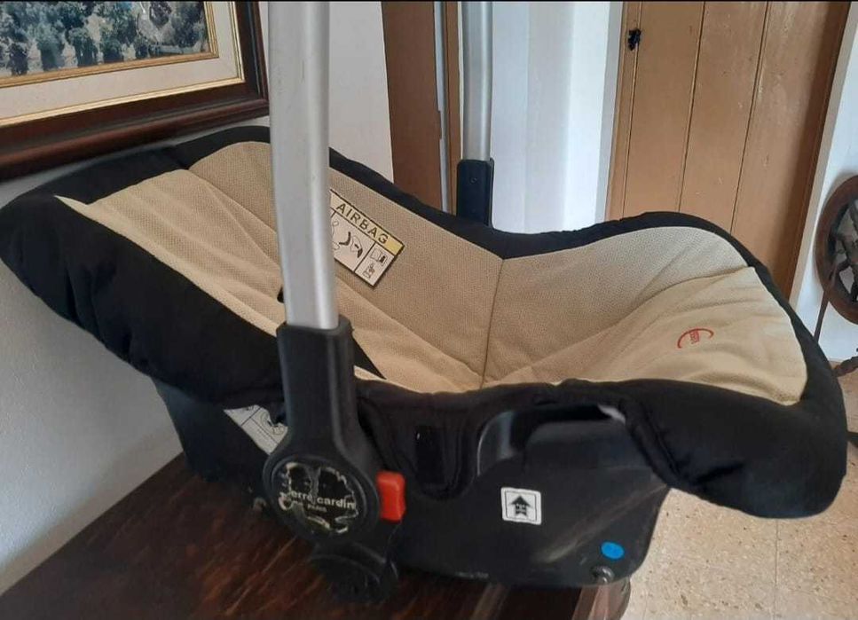 Ovinho de  Bebé Pierre Cardin