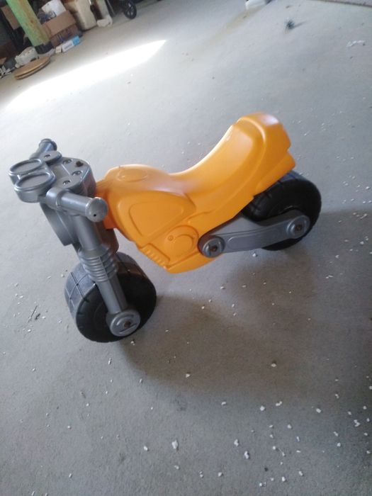 Motorek do jezdzenia