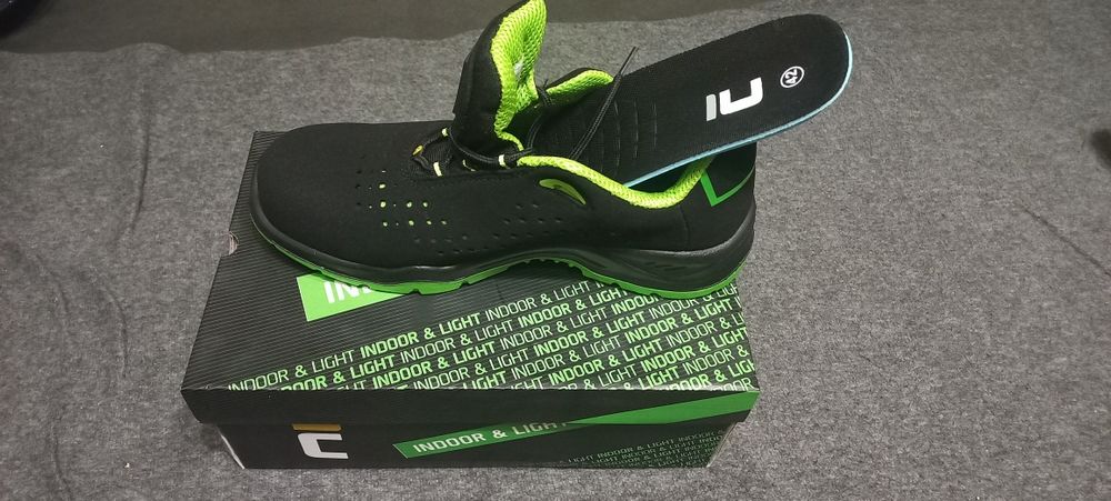 Спец. взуття Виробник Чешська Республіка