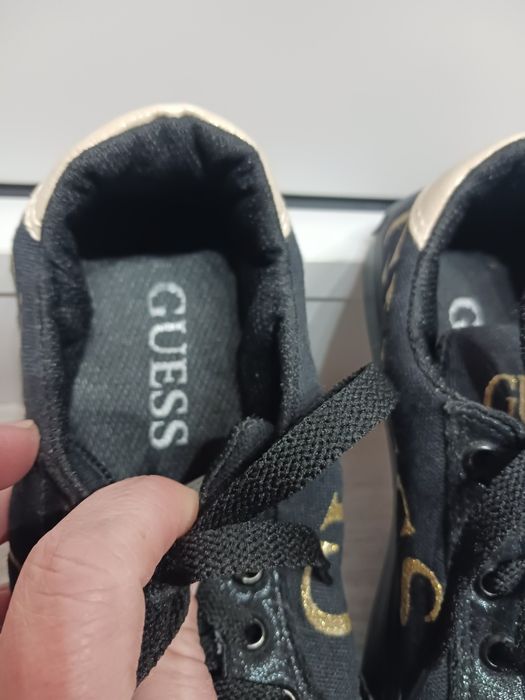 Czarno-złote trampki Guess rozm. 36