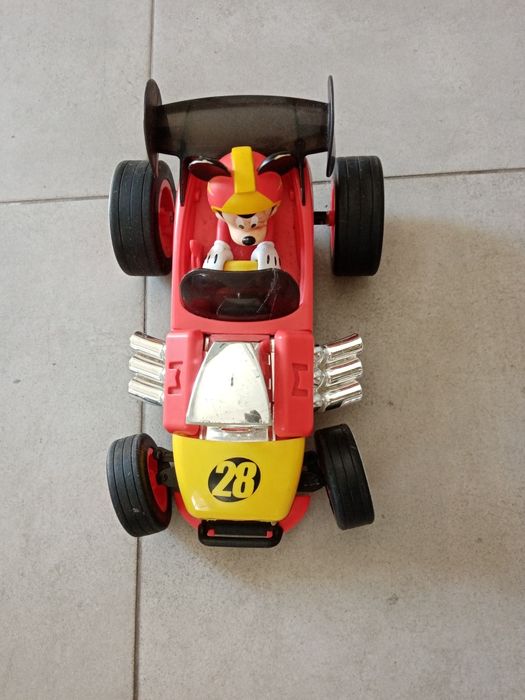 Carro mickey para criança