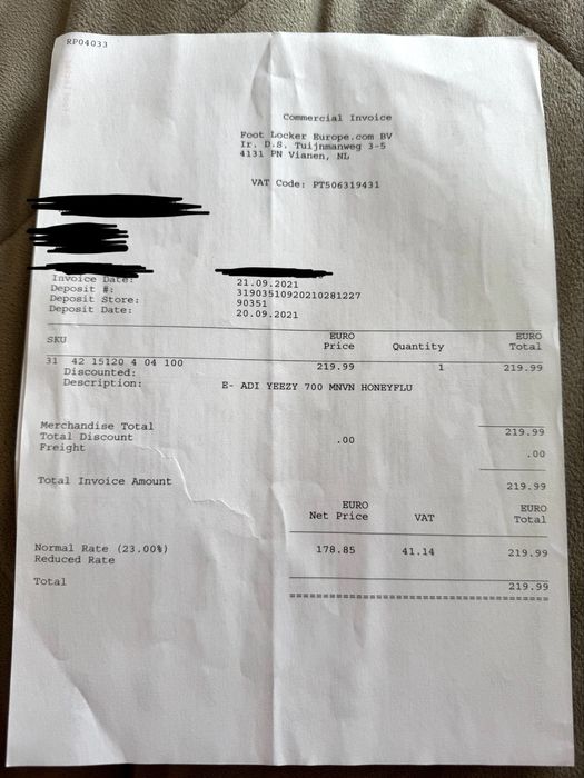 Yeezy 700 MNVN Honeyflu