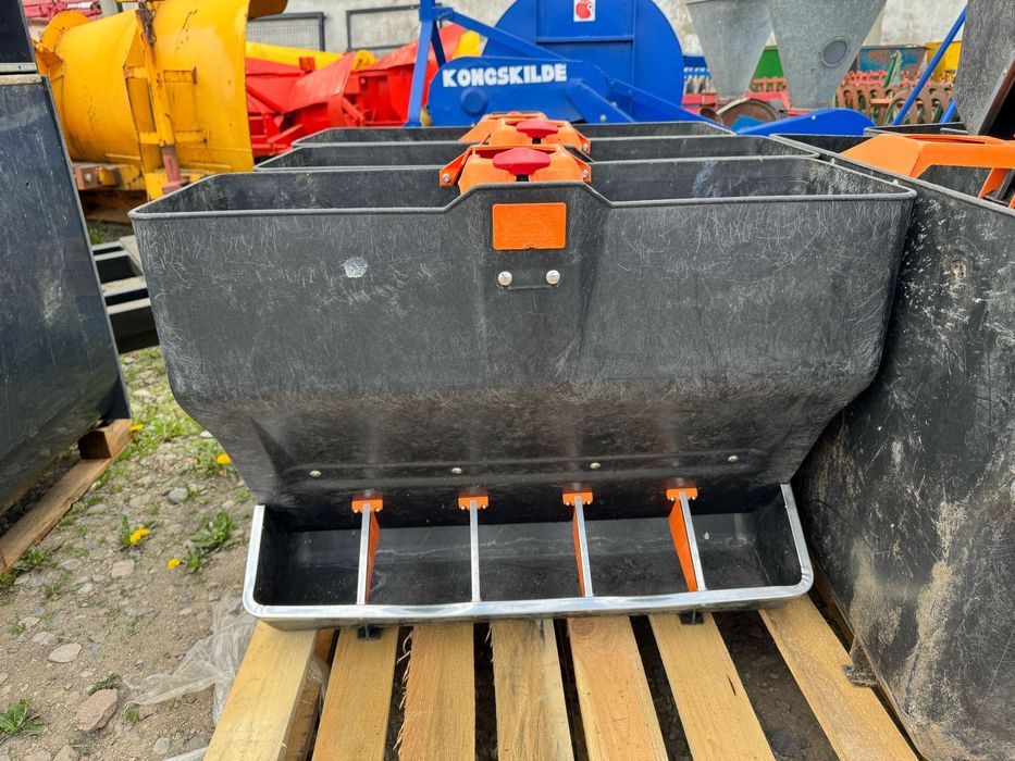 Кормушка, кормовий автомат, дорощування Rotecna