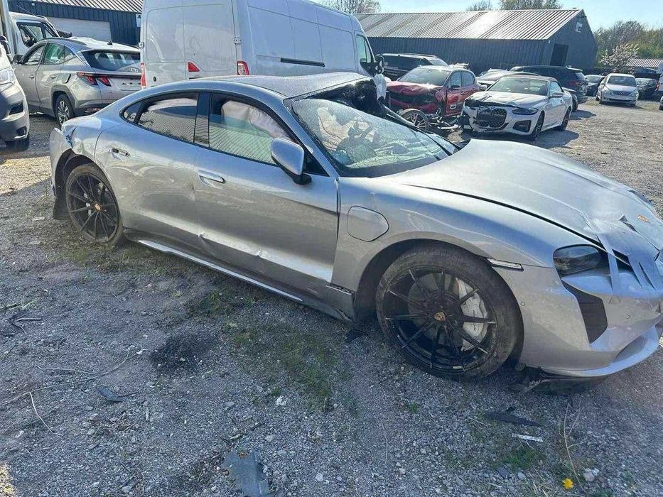 Розборка шрот Porsche Taycan 9j1 9j0 порше тайкан ЛУЦЬК