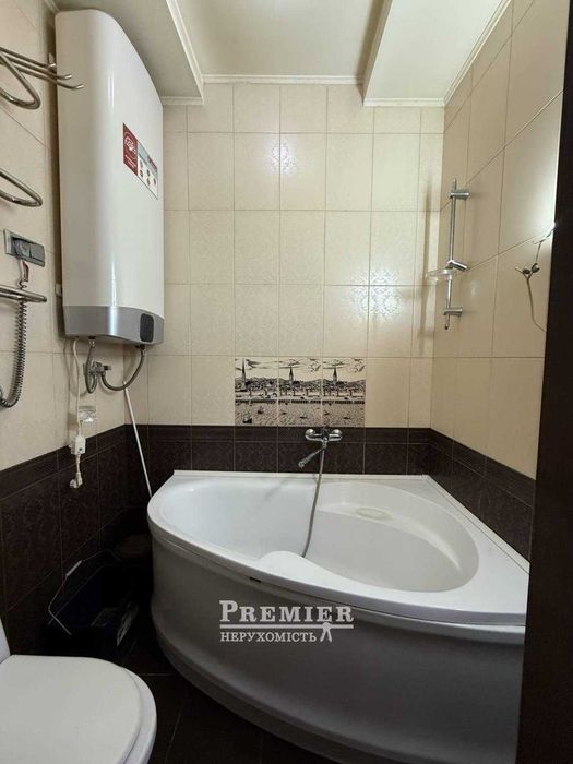 Ремонт, локація, комфорт: квартира в тихому центрі