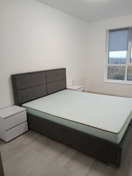 Київ, вул. Метрологiчна 107 г, ЖК Кришталеві джерела.  Є Газ