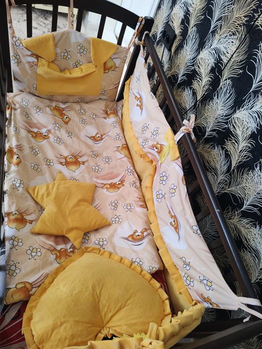 Дитяче ліжечко колиска