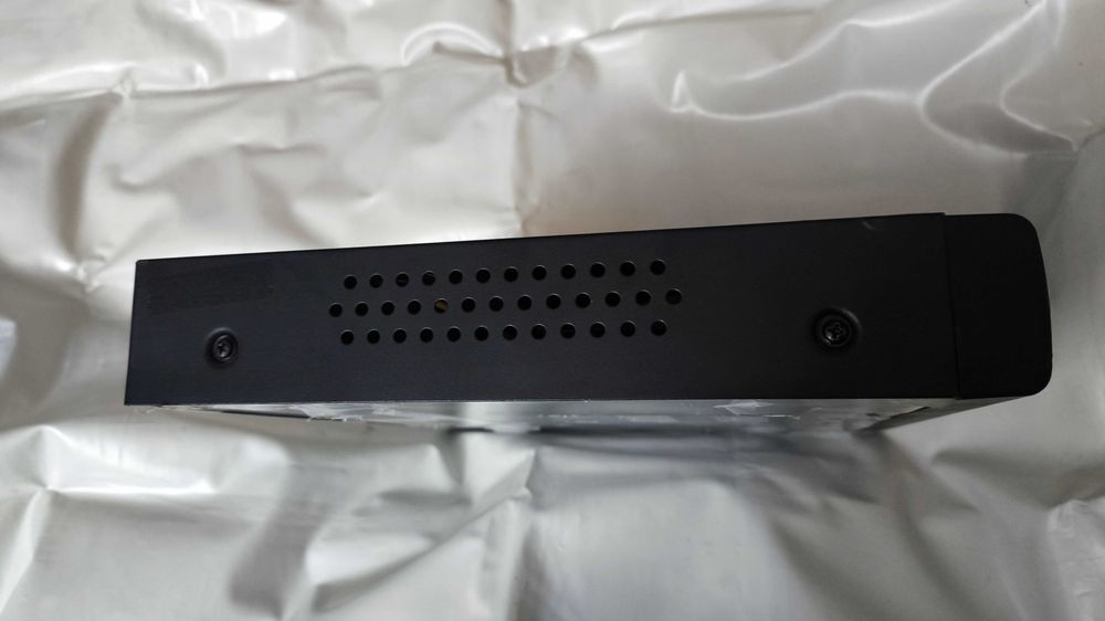 Видеорегистратор Ultra Security AHVR0804F, аналог + IP