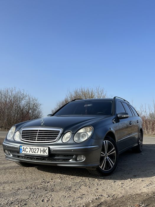 Продам автомобіль Mersedes-Benz w211