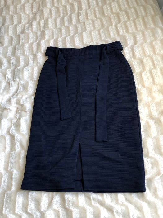 Жіноча спідниця