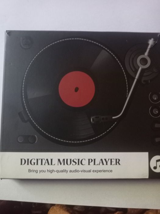 Стильный ретро MP3 плеер.