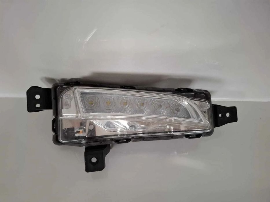 HALOGEN PRZECIWMGIELNY LEWY DRL SUZUKI VITARA II 15- LED W1378