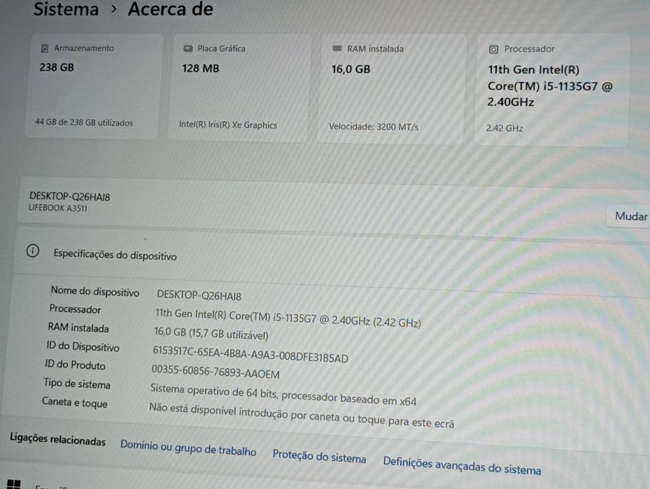 Portatil Fujitsu A3511 - SSD 256GB, RAM 16GB, 11th Gen