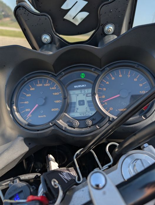 Suzuki V strom 650