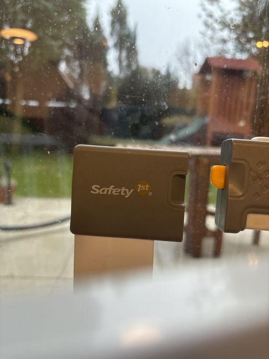 Jedna bramka barierka z pojedynczym przedluzeniem