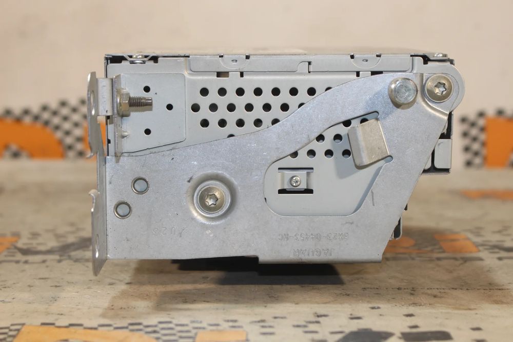 Rádio / auto-rádio LAND ROVER Freelander 2 (L359)