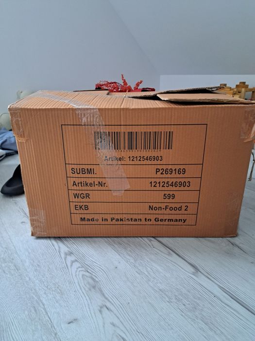 Karton ubranek dla chłopca