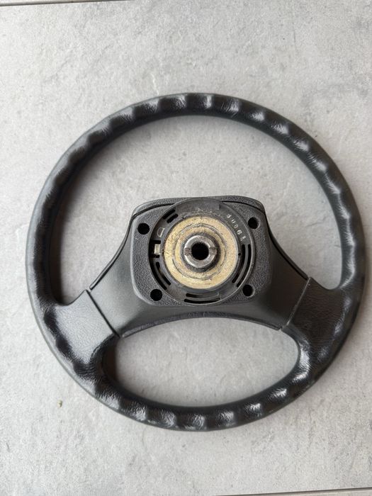 Kierownica Honda Civic 1988-91 CRX - bardzo dobry stan