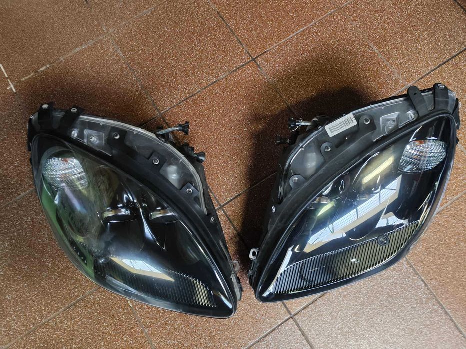 Chevrolet Corvette C6 lampy przednie europejskie para 2005-13