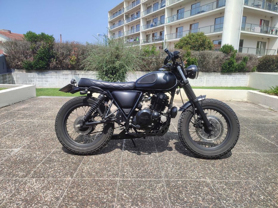 Mutt Blacksabbath 250cc