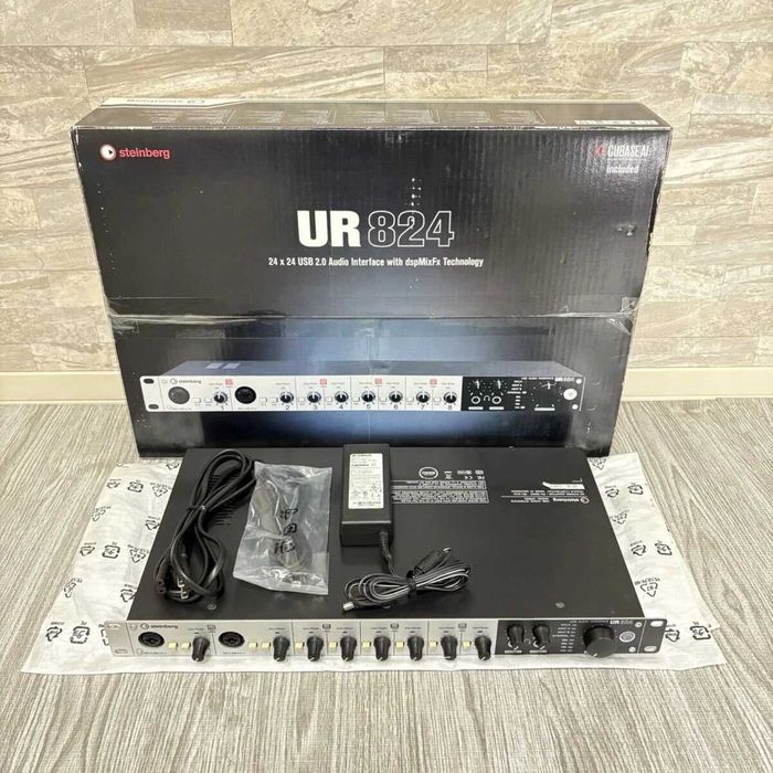 Steinberg UR824 USB Audio Interface 1U Rack 24bit/192kHz