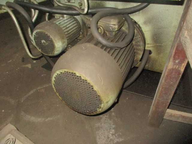 Електродвигун фланцевий трьохфазний