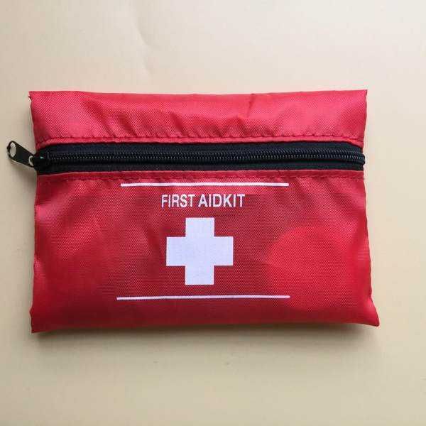 Аптечка, міцний пенал