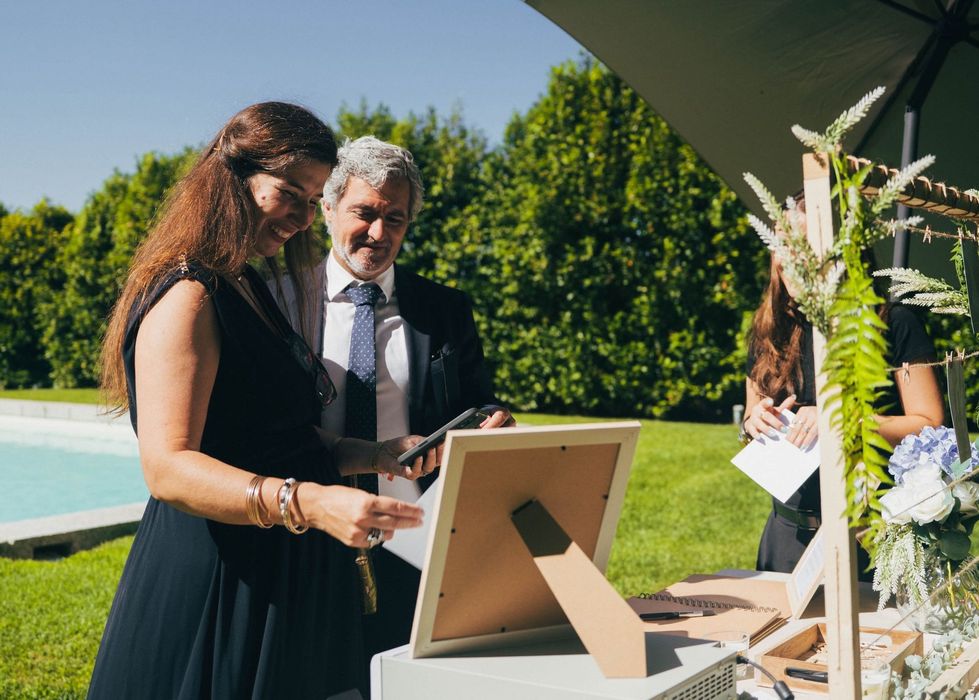 Impressão de Fotografias Instantâneas para Eventos | Memorea