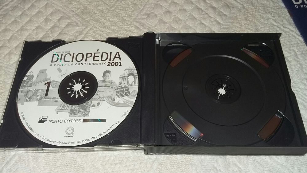 Diciopédia 2001 - Versão de luxo