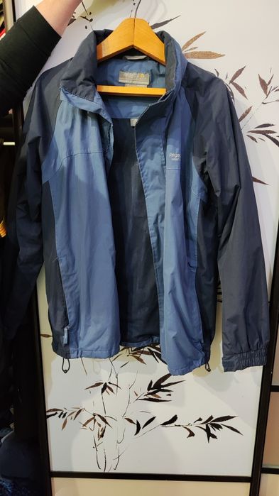 Разноманітні курточки