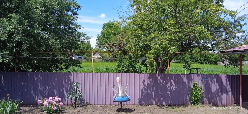 Продаж будинку в селі