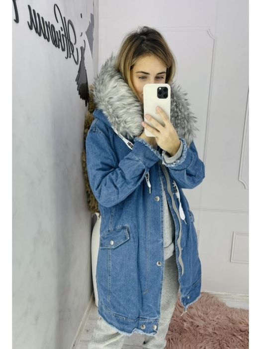 Жіноча джинсова парка на теплому хутрі