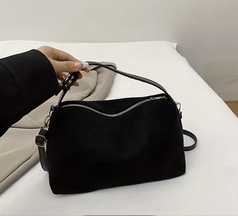 Сумка жіноча чорна замшева