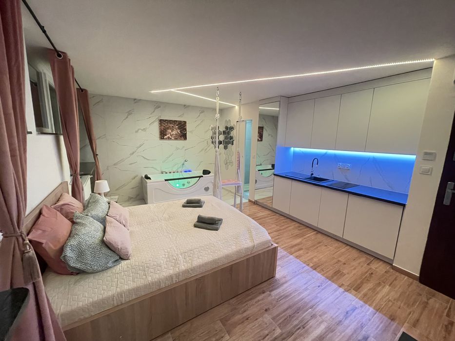 Apartamemt z jacuzzi w samym centrum Warszawy