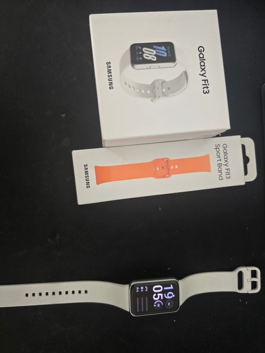 Samsung fit 3 + pasek