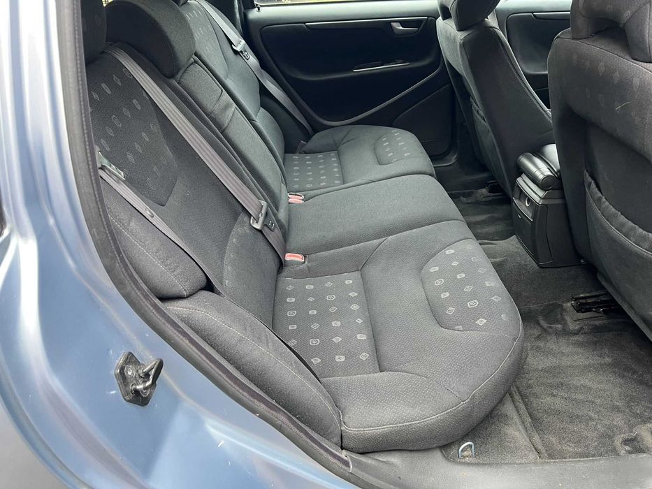 Volvo V70 2.4d 130KM