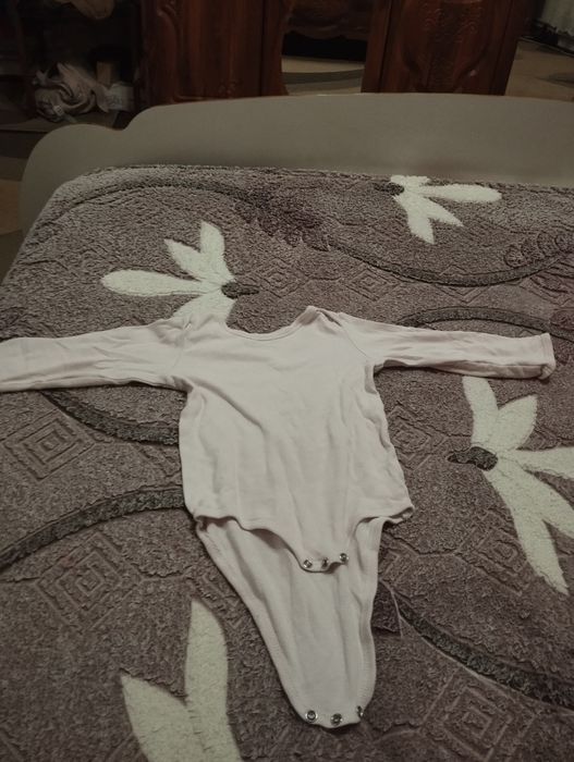 Продам бодік для дівчаток