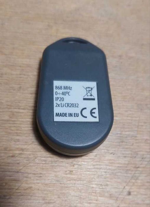 Radiowy pilot Mobilus Cosmo G do sterowania roletą