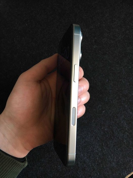 iPhone 16 Pro 128gb eSim White Neverlock (читай опис)