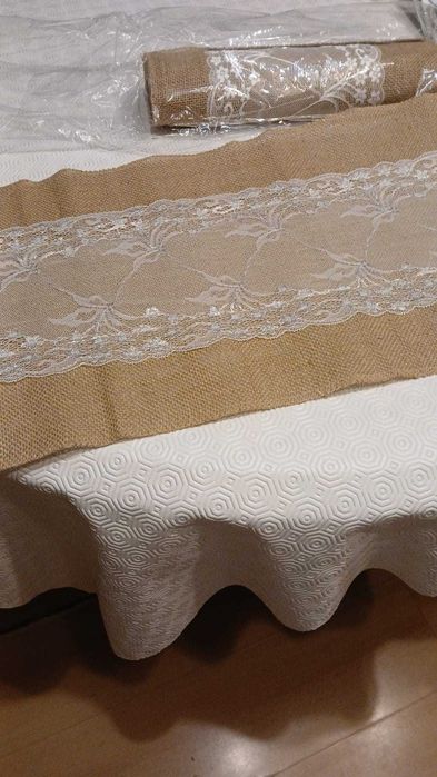 New, very beautiful aprons, 280 x 30 cm