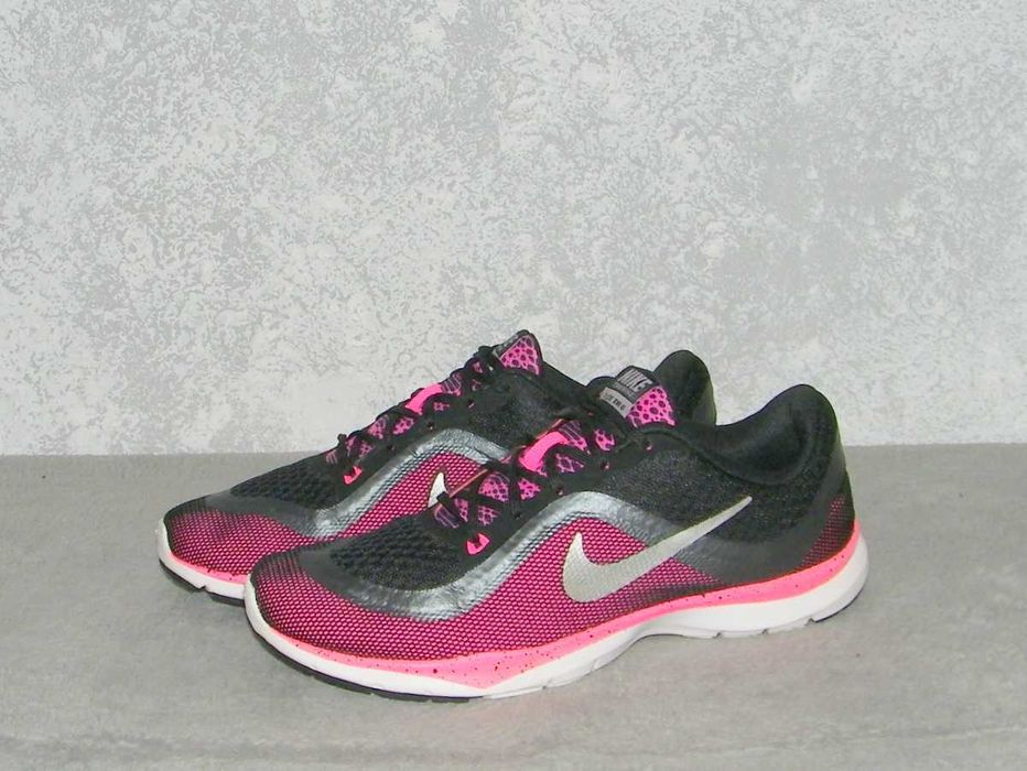 NIKE FLEX TRAINER 6 - LEKKIE - rozm 37,5 - Znakomite !!!