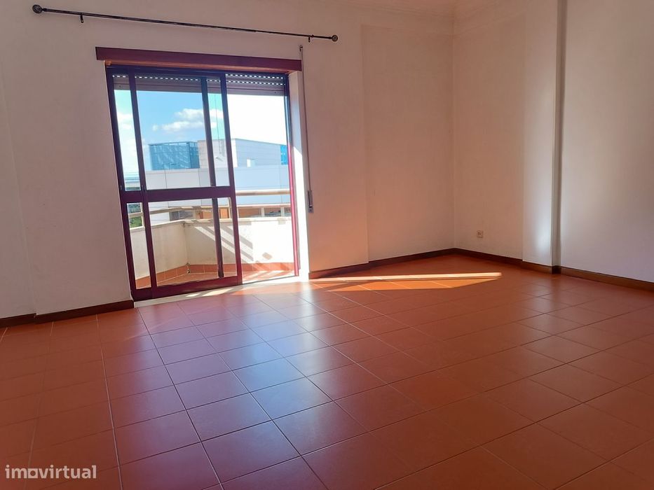 Apartamento T1 em Coimbra (Quinta da Arregaça)