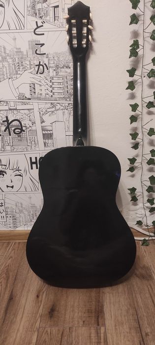 Gitara akustyczna-opis