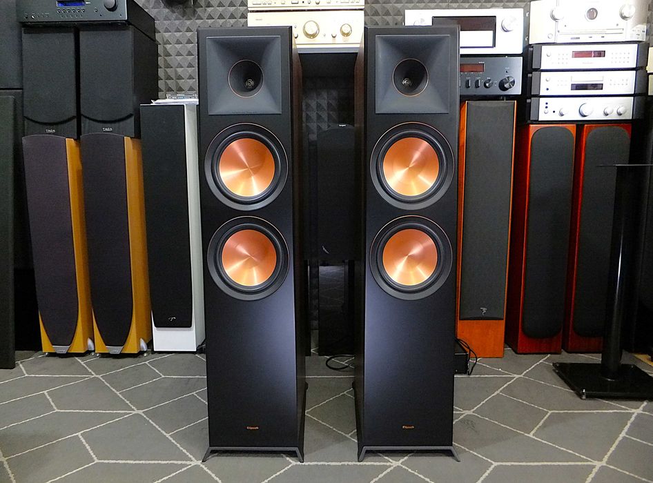 Potężne kolumny głośnikowe KLIPSCH RP-8000F