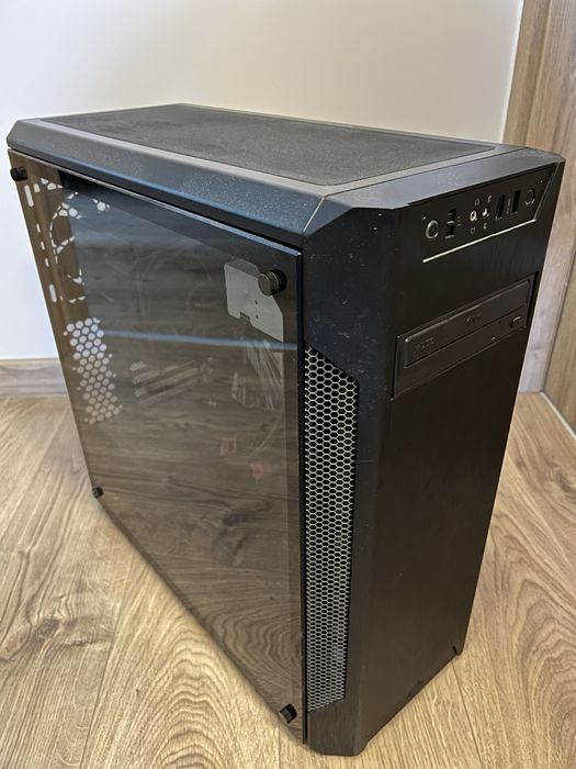 Komputer (i7-8700k/32Gb DDR4/650W)