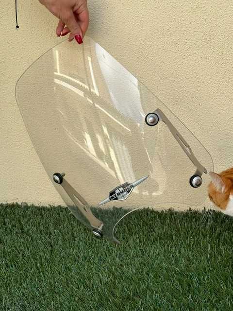 vidro susuki intruder  m 800 (windshield susuki vz 800)