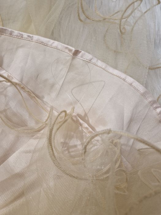 Tiulowa sukienka koktajlowa damska L