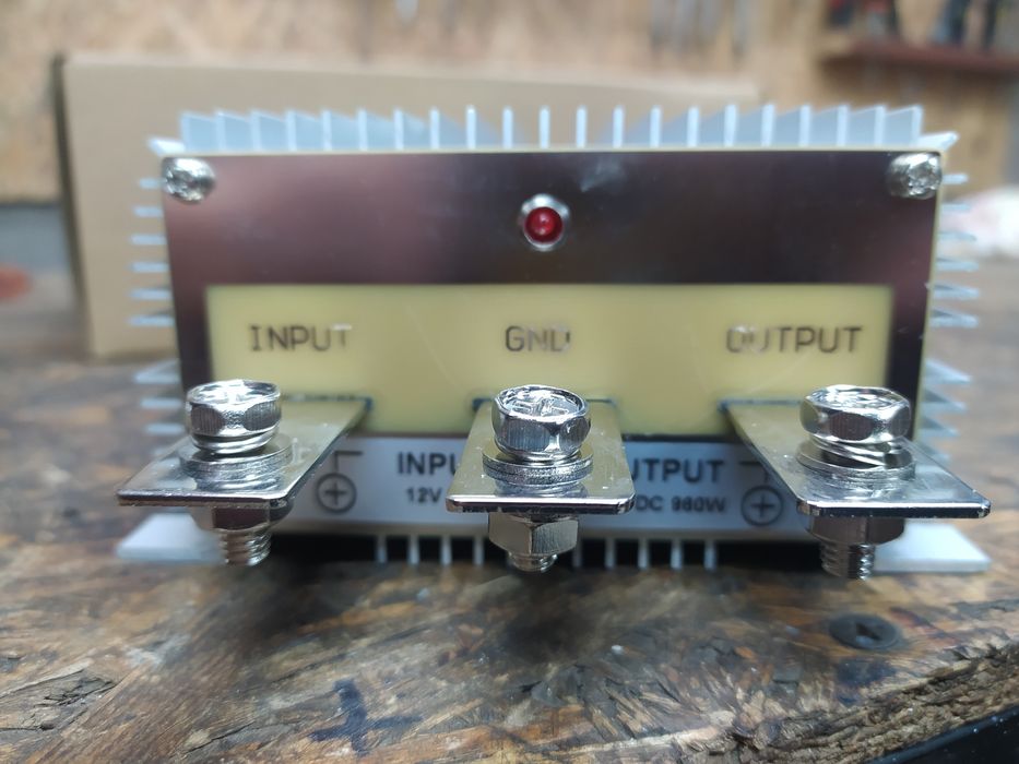 12 на 24 В, 40 А Підвищуючий DC-DC перетворювач напруги 960 Вт