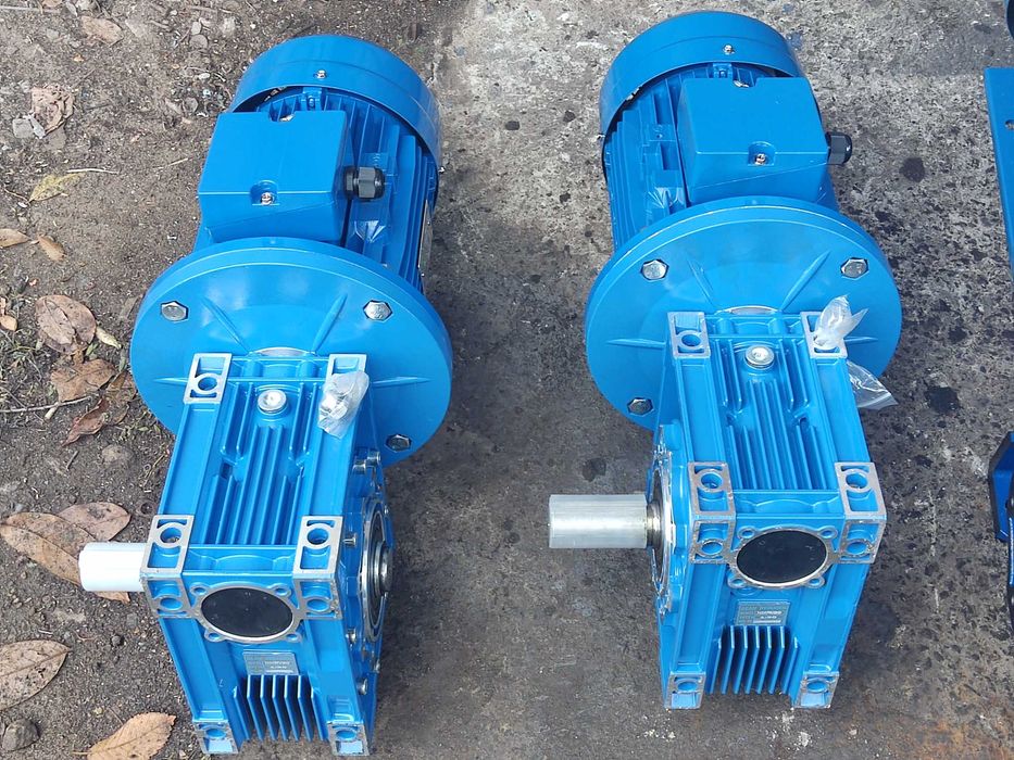 Мотор-редуктор NMRV30, 40, 50, 63, 90, 110, 130, 150 с мотором