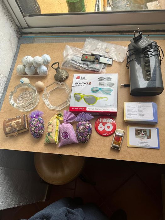 Adivinha a doença - cromos relativamente a casa e gatos